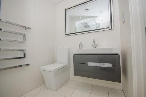 En suite pic 2.jpg