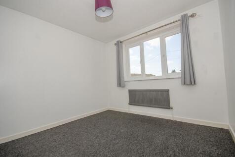 Bedroom 2.jpg