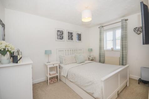 Bedroom one.jpg