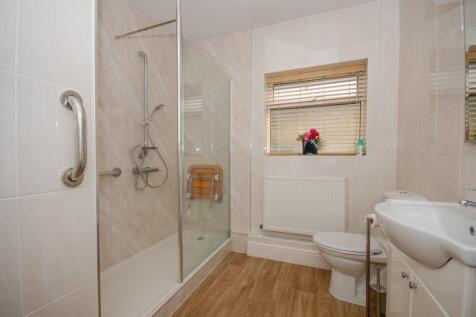 Shower room.jpg