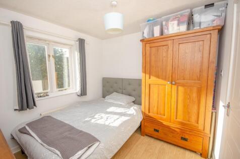 Bedroom 2.jpg