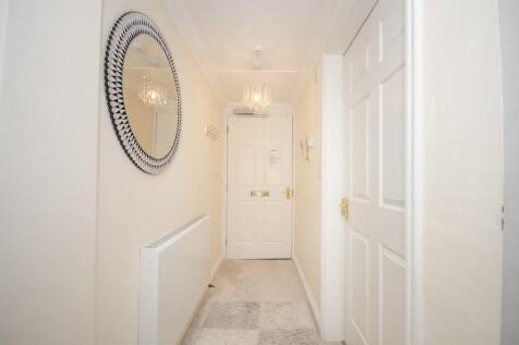 Hallway.jpg