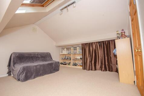 Loft room.jpg