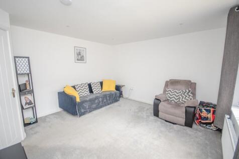 Lounge pic 2.jpg