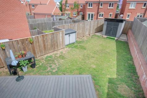 Rear garden view.jpg