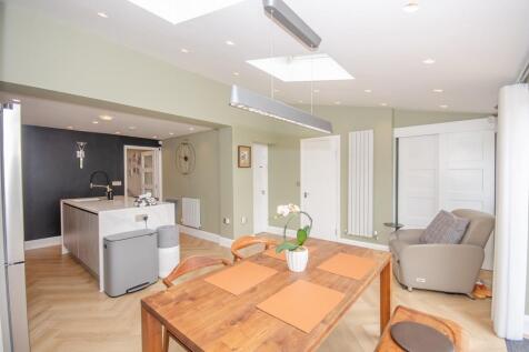 Kitchen-dining-family room.jpg