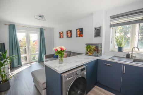 Kitchen-lounge.jpg