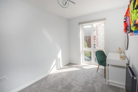 Bedroom 2.jpg