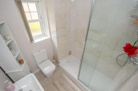 Shower room.jpg