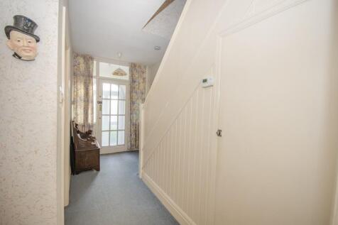 Hallway.jpg