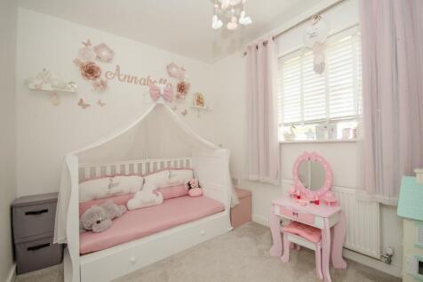 Bedroom 4.jpg