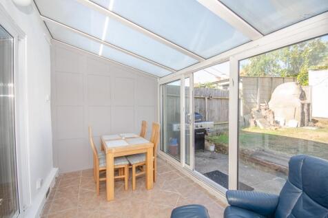 Conservatory pic 2.jpg