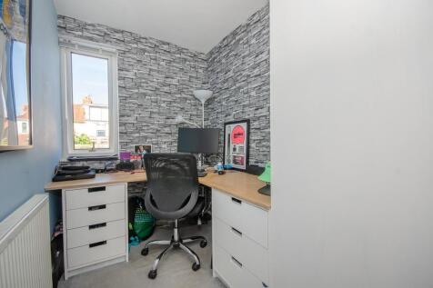Bedroom 3.jpg