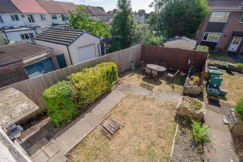 Front garden.jpg