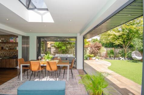 Bi-folds.jpg