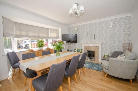 Dining room.jpg