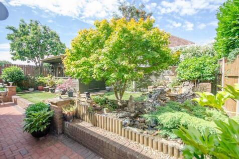 Rear garden.jpg