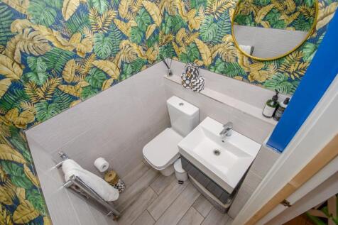 Cloakroom.jpg