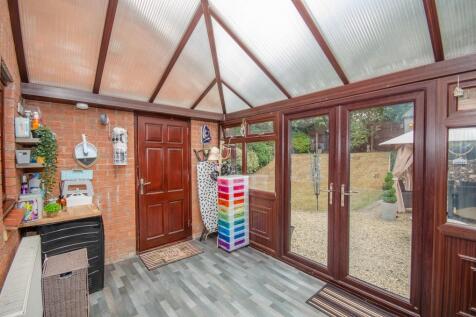 Conservatory pic 2.jpg