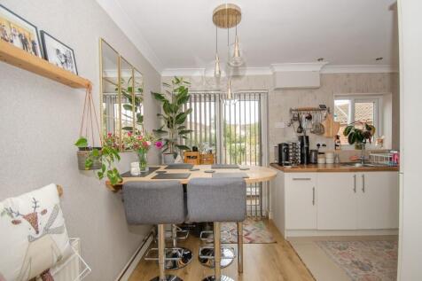Dining area.jpg