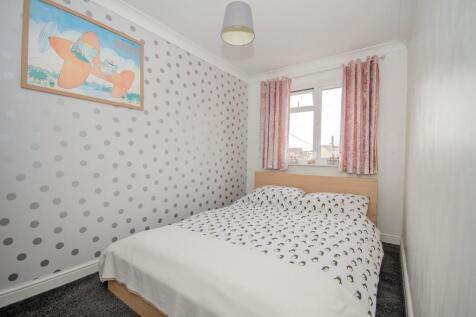 Bedroom two.jpg