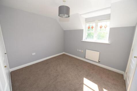 Bedroom one.jpg