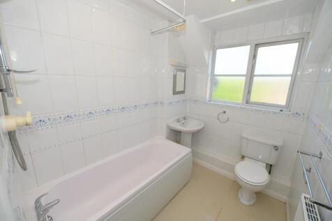 Bathroom.jpg