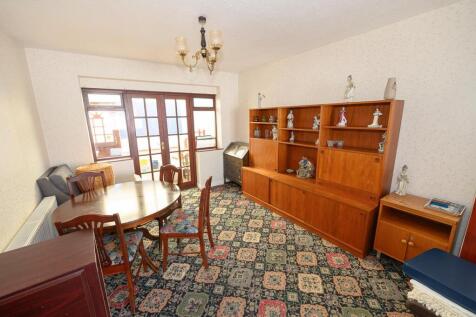 Dining room.jpg