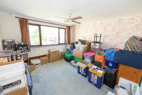 Bedroom 2.jpg