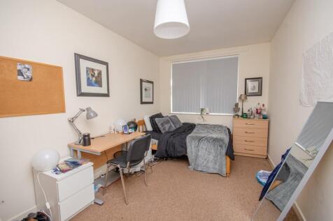 Bedroom 3.jpg