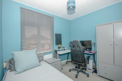 Bedroom 3.jpg