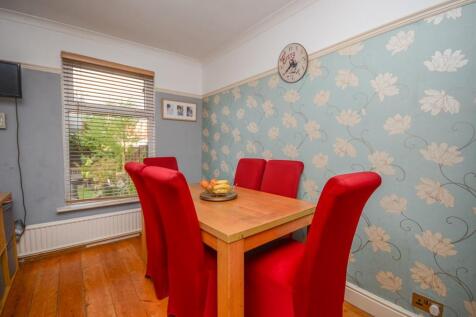 Dining area.jpg