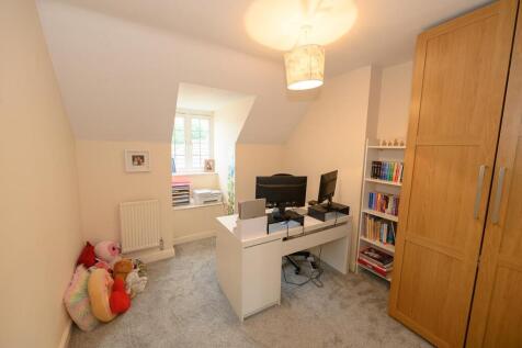 Bedroom 5.jpg