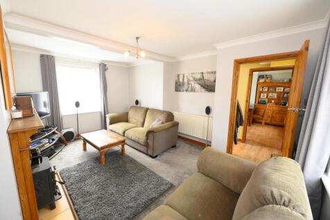 Lounge pic 2.jpg