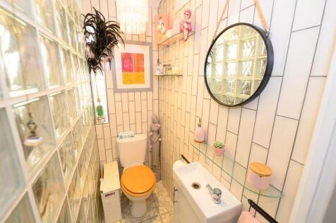 Cloakroom.jpg