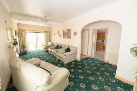 Living room.jpg
