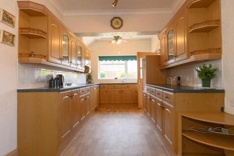 Kitchen .jpg