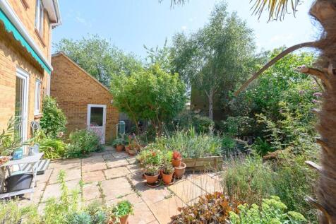 Rear garden.jpg