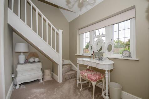First floor landing.jpg