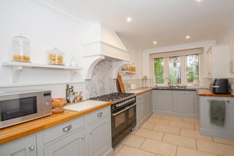 Kitchen.jpg