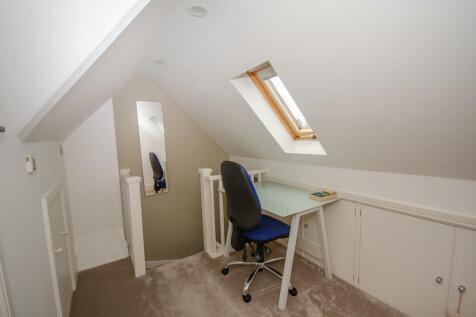 Second floor landing.jpg