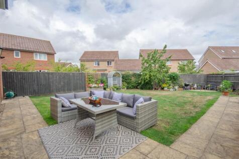 Rear garden.jpg