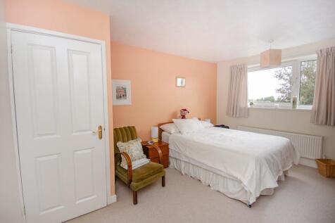 Bedroom two.jpg