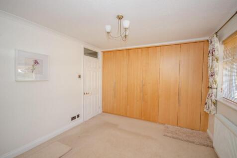 Bedroom one pic 2.jpg