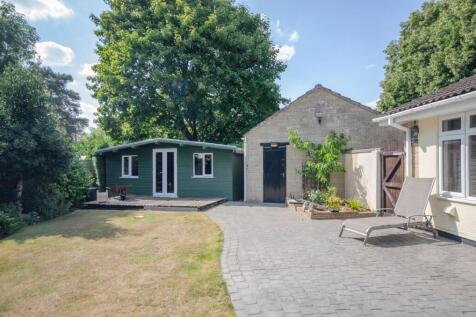 Garden room &amp; garage.jpg