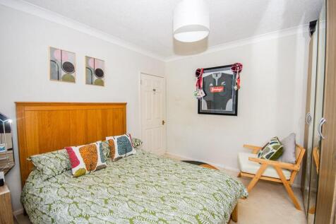 Bedroom two.jpg