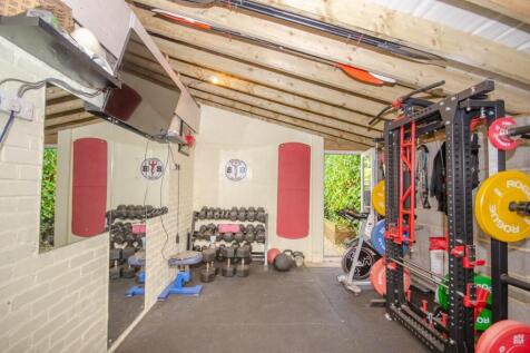 Garage.jpg