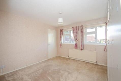 Bedroom one.jpg
