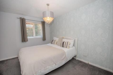 Bedroom one.jpg