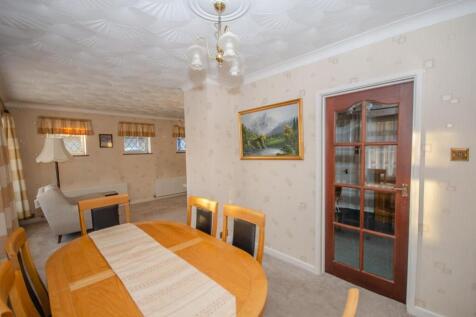 Dining area.jpg